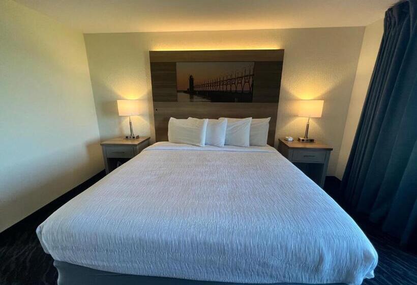 身障者適用キングサイズベッドルーム, The Beach Haus Resort