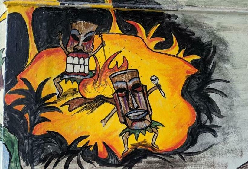 غرفة قياسية, The Pirate Haus Inn