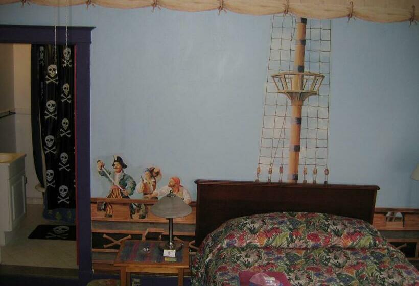غرفة عائلية, The Pirate Haus Inn