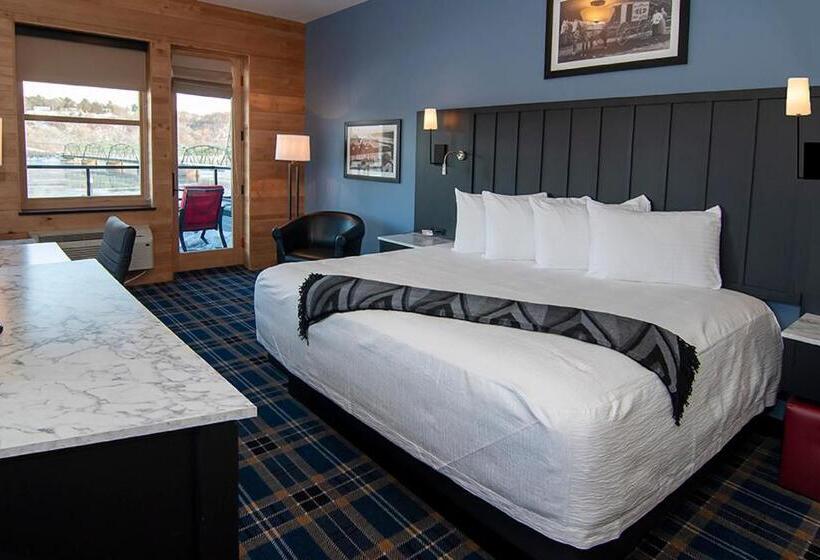 جناح مطل على البحر, Water Street Inn