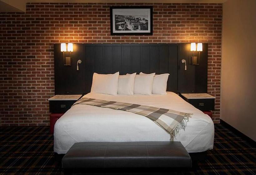 جناح مطل على المدينة, Water Street Inn