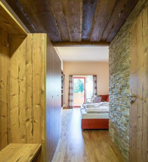 חדר סטנדרט לשלושה, Jufa Hotel Annaberg