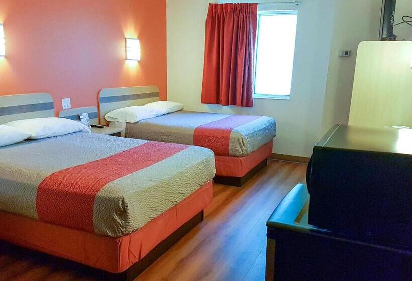 Четырехместный Номер Стандарт, Motel 6 Sidney, Ne