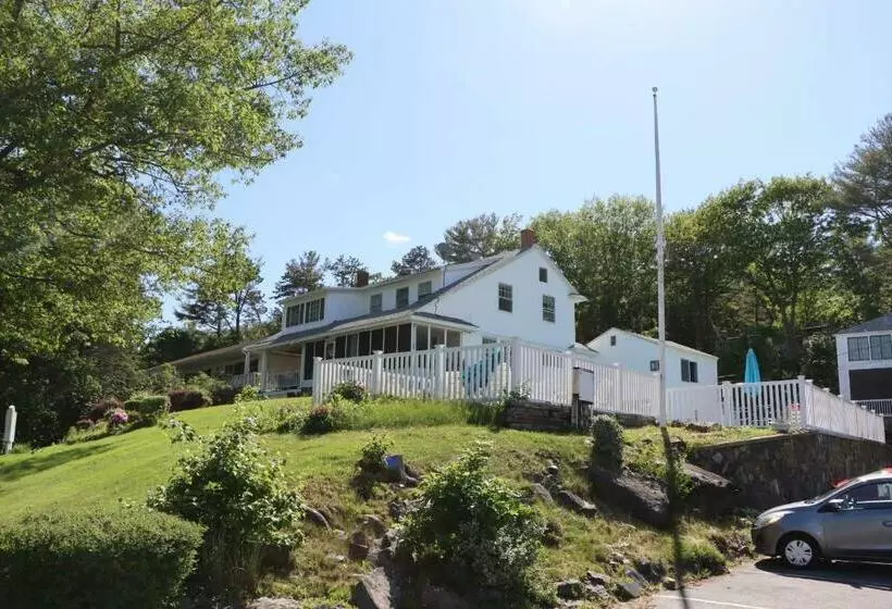 Talo 4 Makuuhuonetta, Sea View Motel