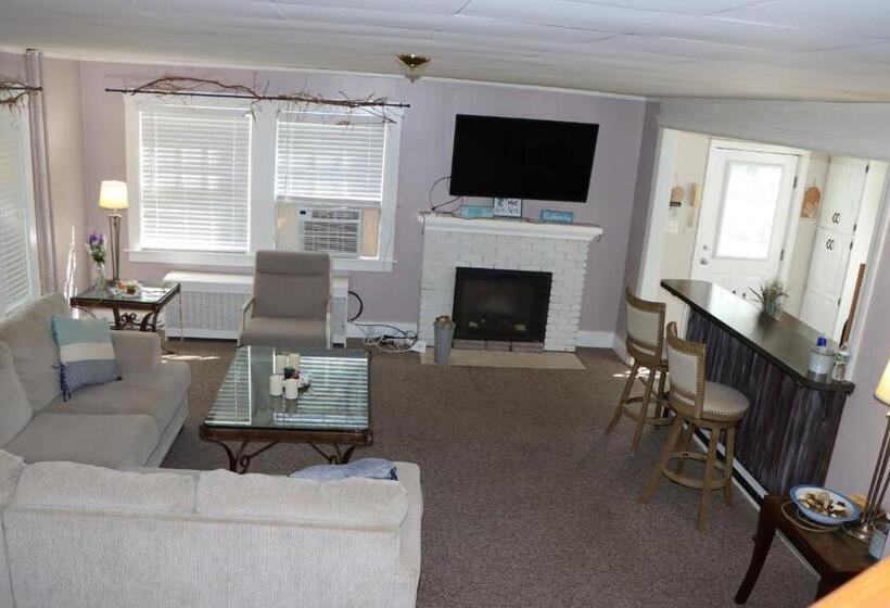 בית, 4 חדרי שינה, Sea View Motel