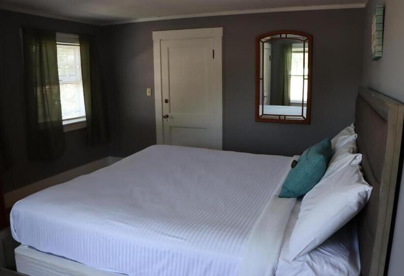 בית, 4 חדרי שינה, Sea View Motel