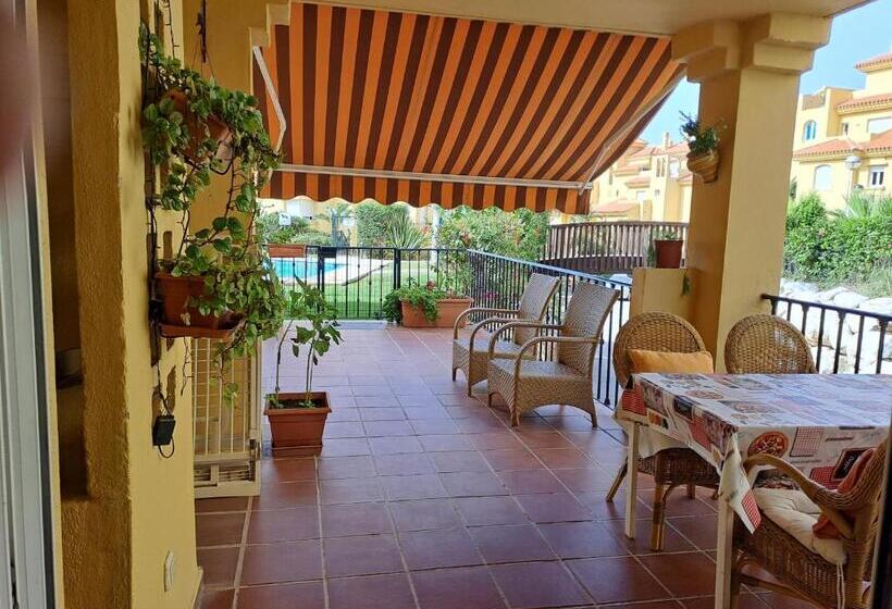 デラックスルーム, Bienvenido A Tu Habitacion