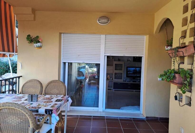 デラックスルーム, Bienvenido A Tu Habitacion