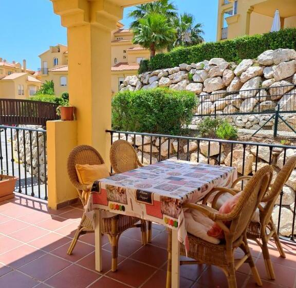 デラックスルーム, Bienvenido A Tu Habitacion