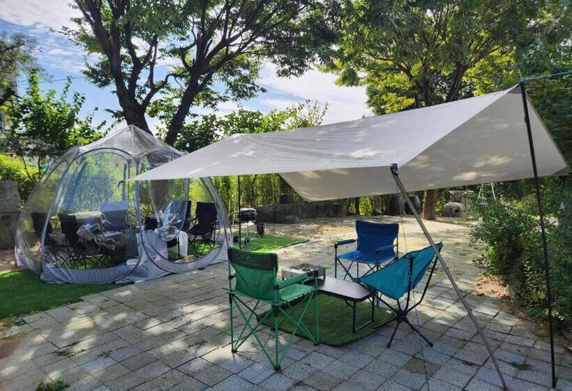 Standard Tent, K Highstel Jayeon