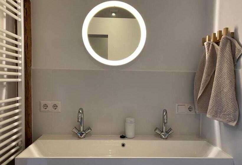 חדר משפחתי נוף לגינה, De Danenberg