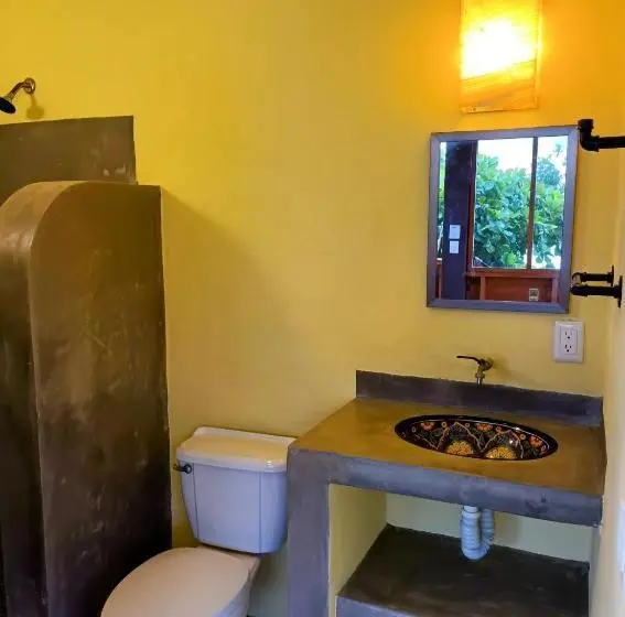 اتاق لوکس, Oridleys Hostel16