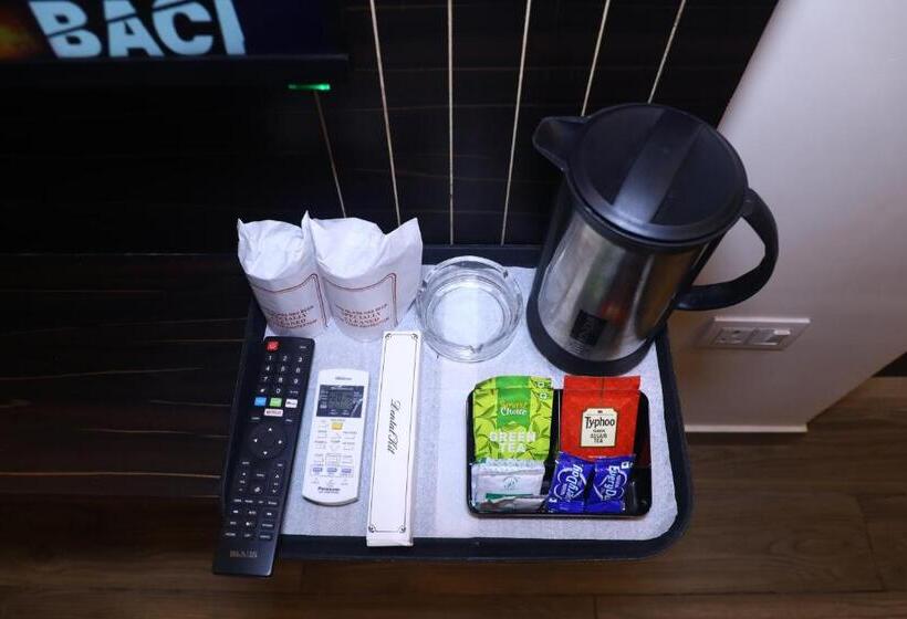 스탠다드 룸 킹사이즈 침대, Antara Inn