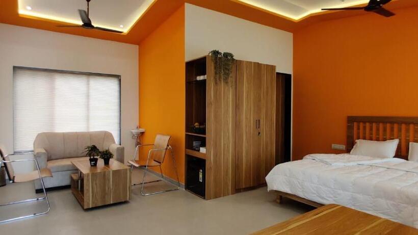 סוויטה עם מרפסת, Splash Resort