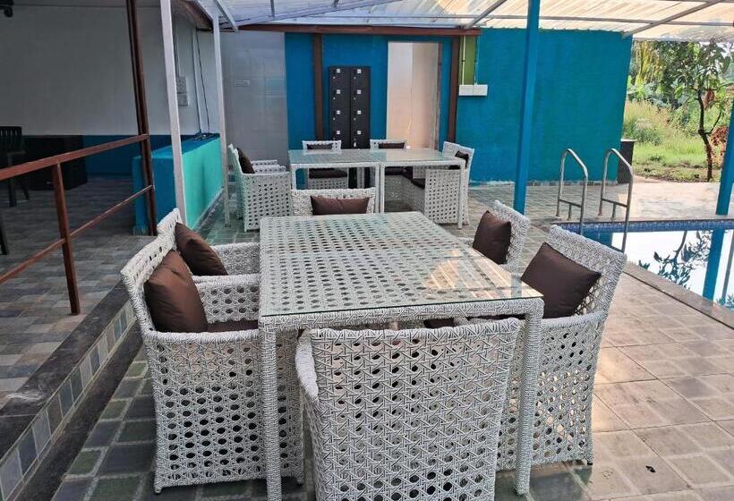 סוויטה עם מרפסת, Splash Resort