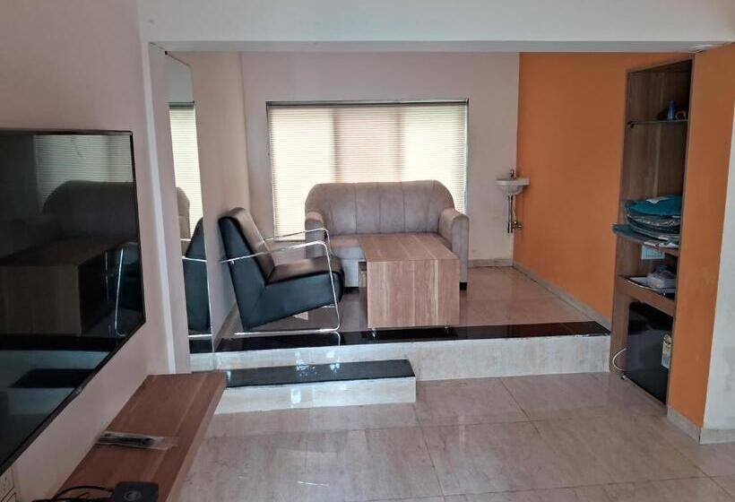 סוויטה עם מרפסת, Splash Resort