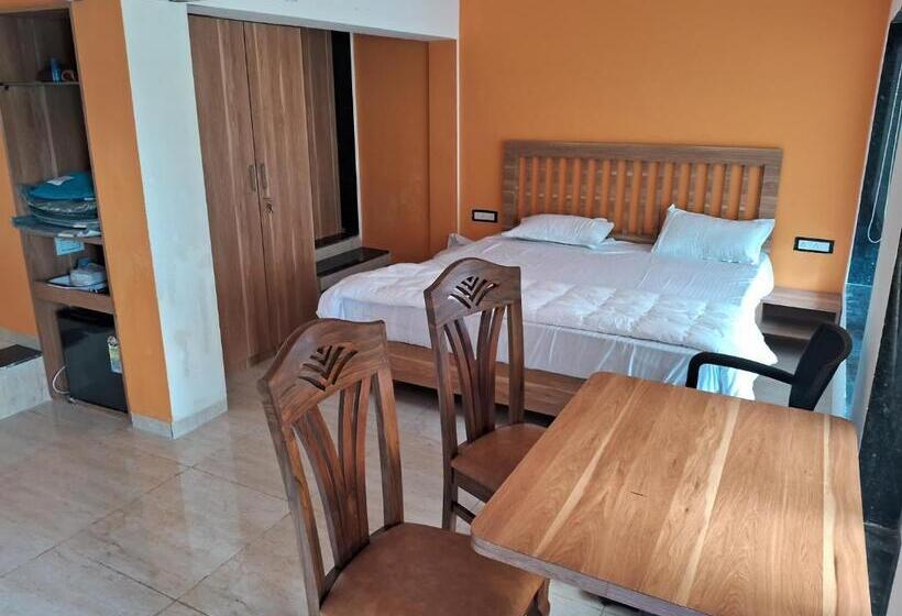 סוויטה עם מרפסת, Splash Resort