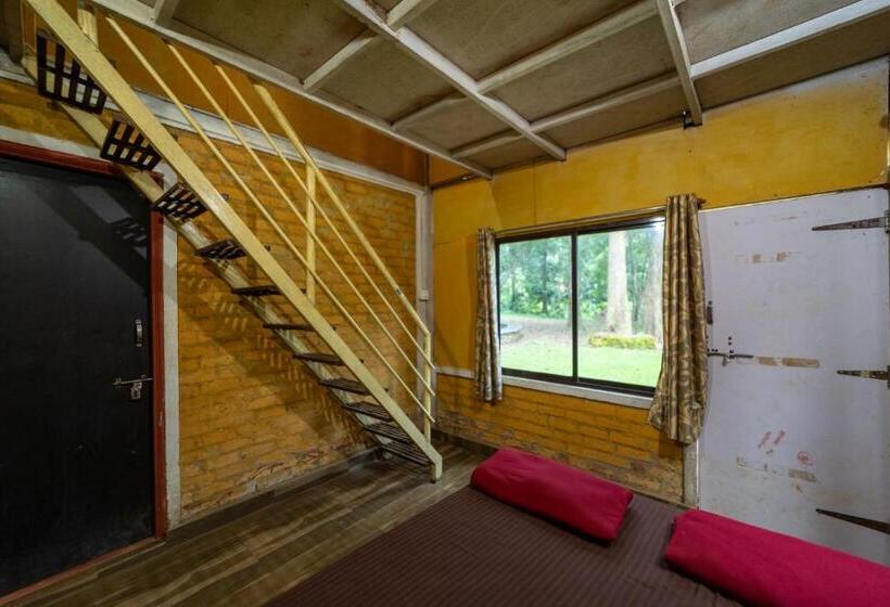 חדר משפחתי, Uk Nature Stay