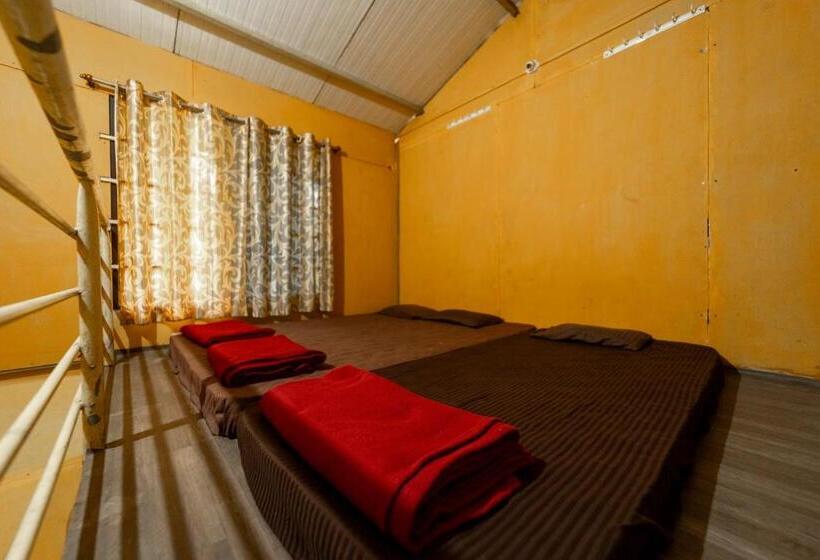 חדר משפחתי, Uk Nature Stay