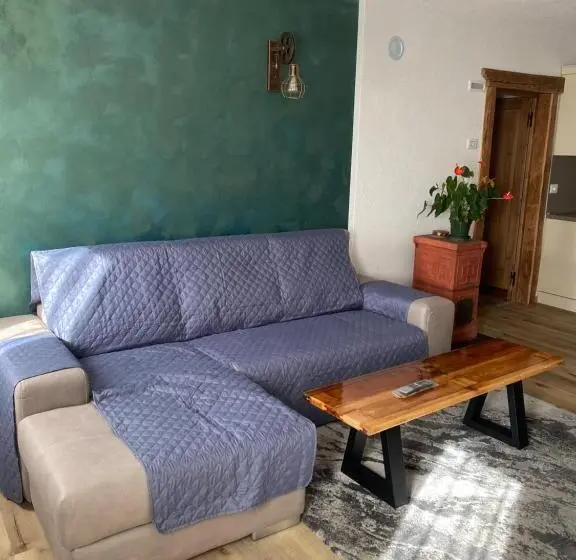Apartament 1 Dormitori Planta Baixa, Old B&b