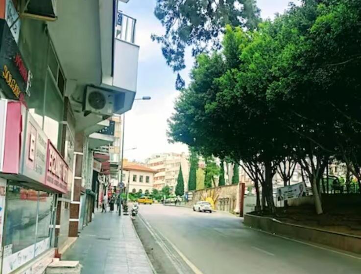 Апартаменты 1 Спальня Нижний Этаж, Old Town Grand Apart