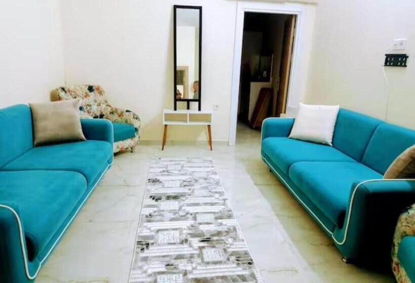 Апартаменты 1 Спальня Нижний Этаж, Old Town Grand Apart