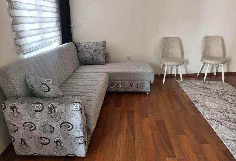 Апартаменты 2 Спальни, Old Town Grand Apart