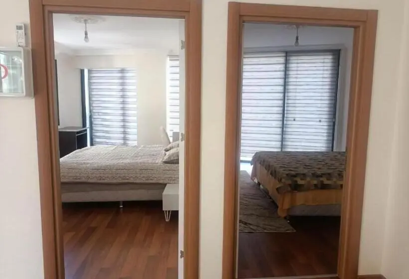 2ベッドルームアパートメント, Old Town Grand Apart