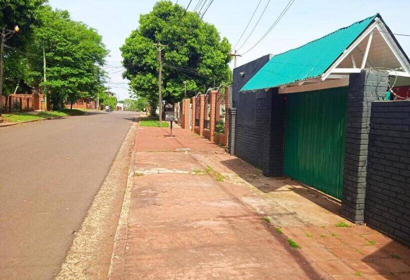 ファミリールーム, Estanislao López 127