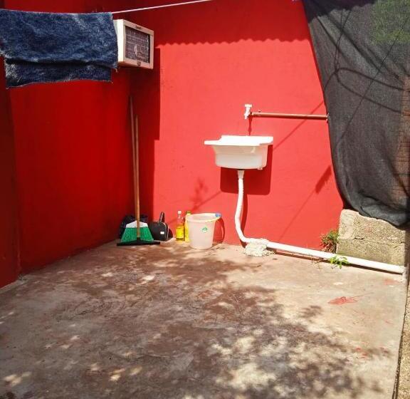 ファミリールーム, Estanislao López 127