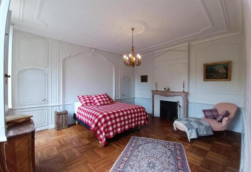 غرفة قياسية, Quelques Jours à Noyers Sur Serein