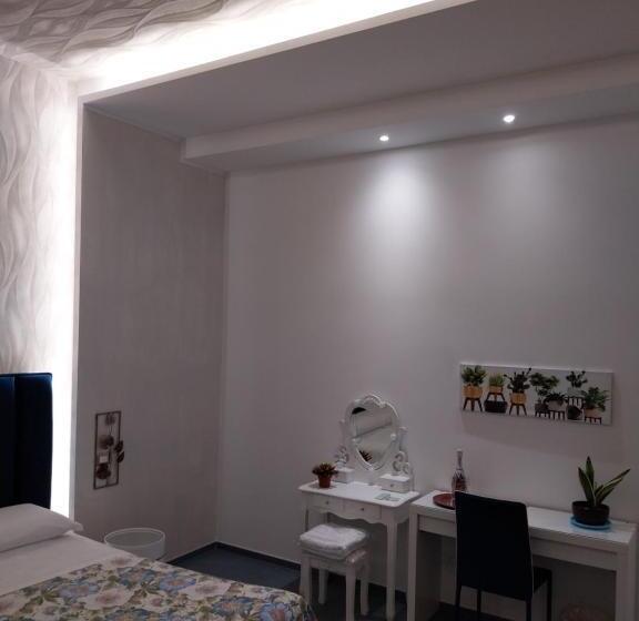 اتاق سوپریور با تخت بزرگ, Suite Al Borgo