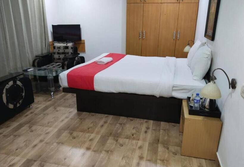 デラックスルーム, Puhor Hotel Plaza Inn