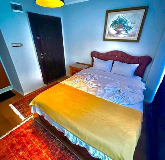 Quarto Estandar, Raydon
