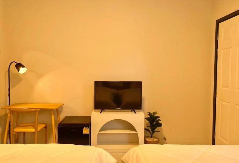 Номер Стандарт, Sky View Home And Hostel Chiangmai