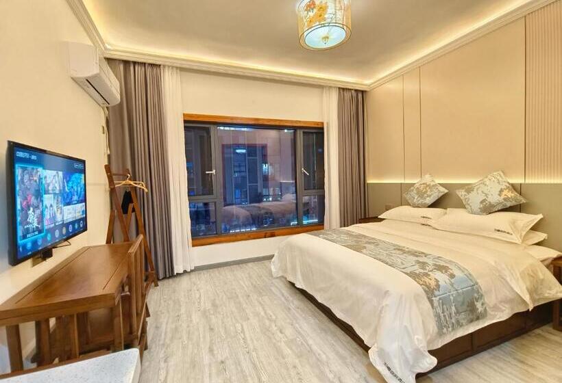 스탠다드 룸 킹사이즈 침대, Zhangjiajie Borui Hotel Tianmen Mountain