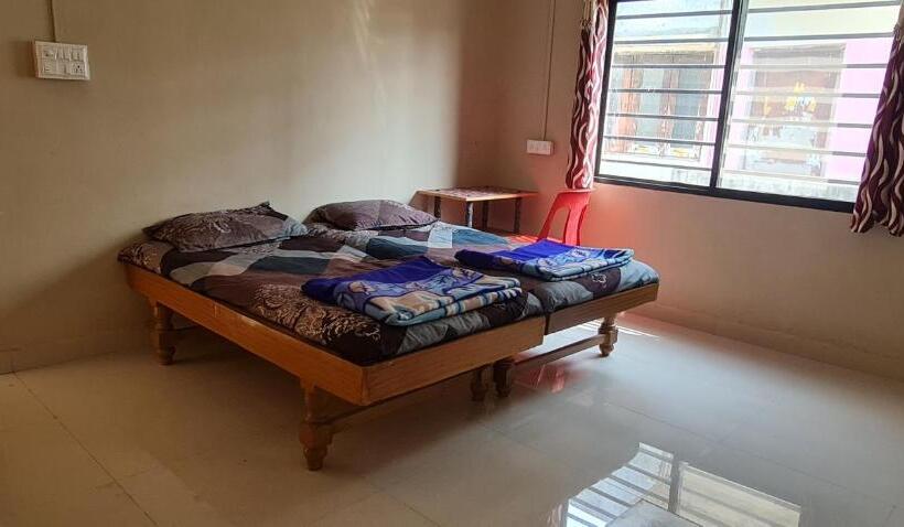 חדר סטנדרט, Galaxy Residency