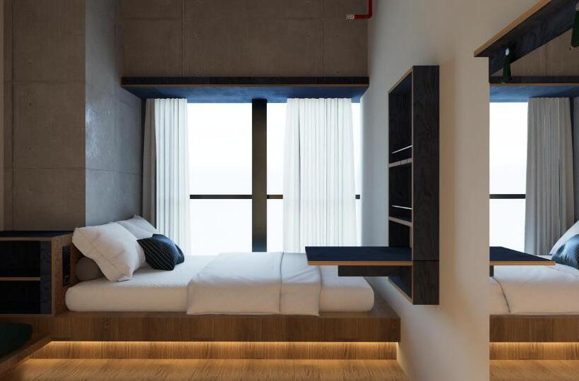 Quarto Basic, 彼厅酒店hotel In Between