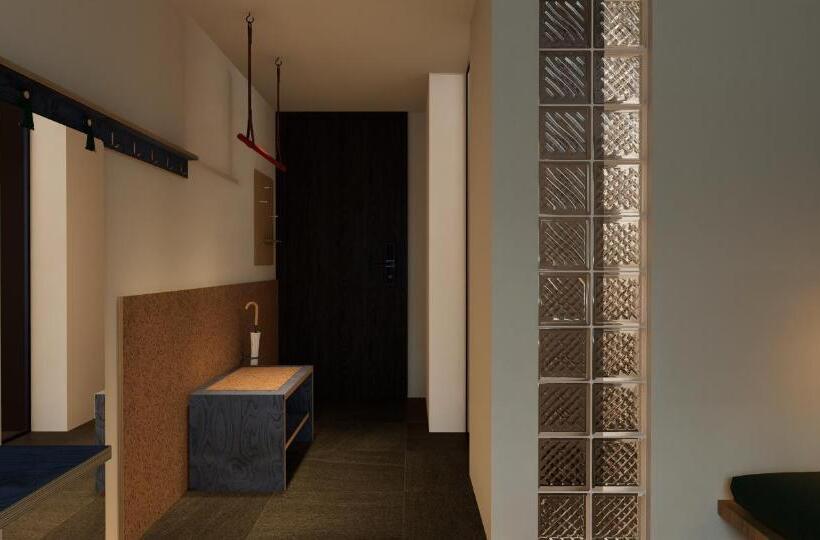 Quarto Basic, 彼厅酒店hotel In Between