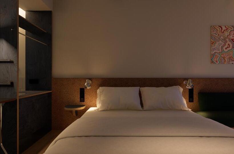 Номер Deluxe, 彼厅酒店hotel In Between