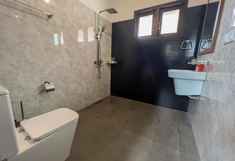 バルコニー付きデラックスルーム, Lum Residence