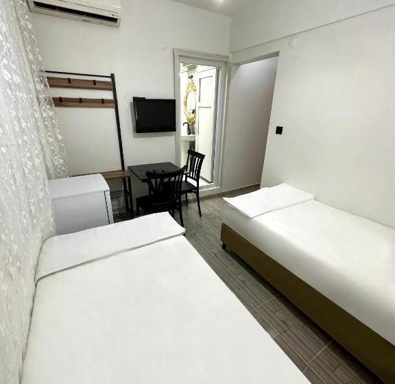 חדר סטנדרט, Menesa