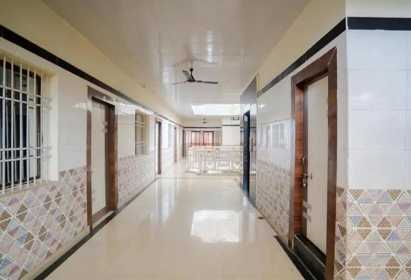 اتاق لوکس, Prince Guest House