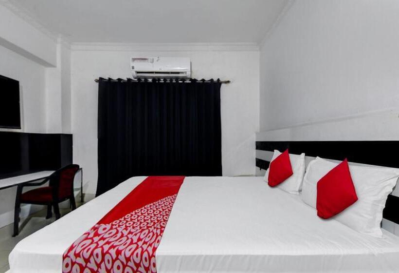 חדר קלאסי לשלושה, Super Oyo Aruna Banquet And Guest House