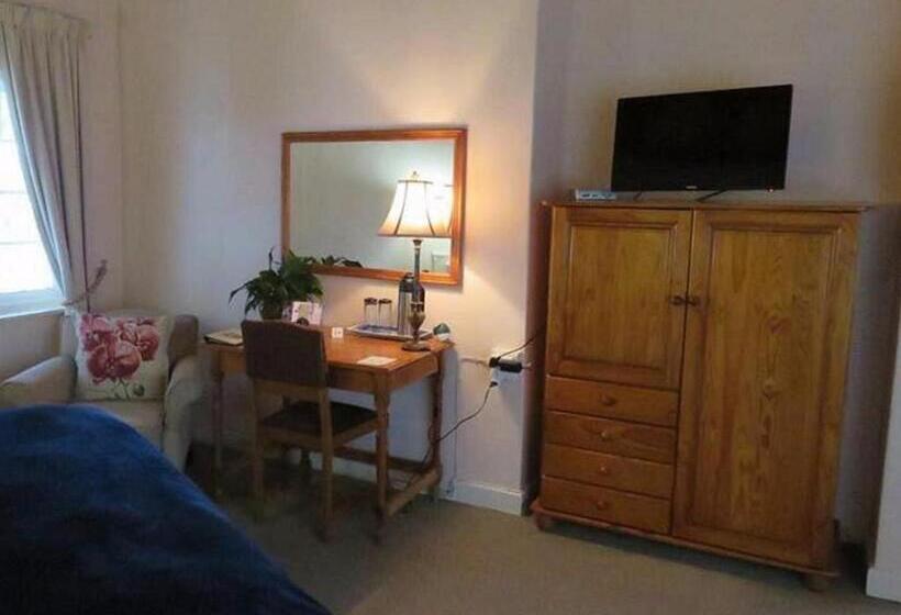 חדר דחוקס עם מיטת קינג, Inn Afrika Bed And Breakfast