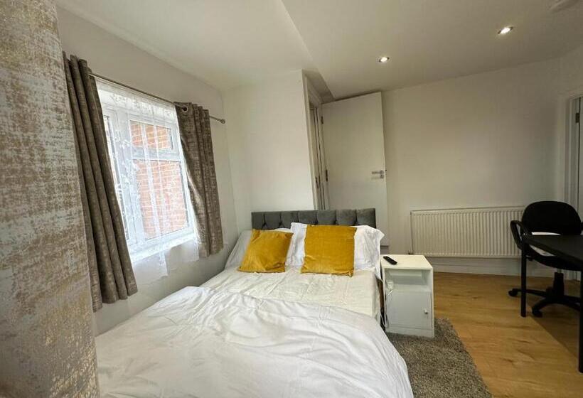 إستوديو ديلوكس, Keedonwood Road Bromley, Rooms With Free Wifi
