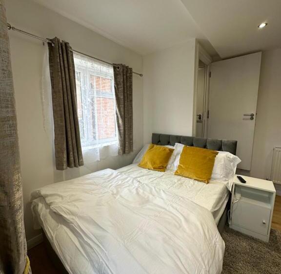 إستوديو ديلوكس, Keedonwood Road Bromley, Rooms With Free Wifi