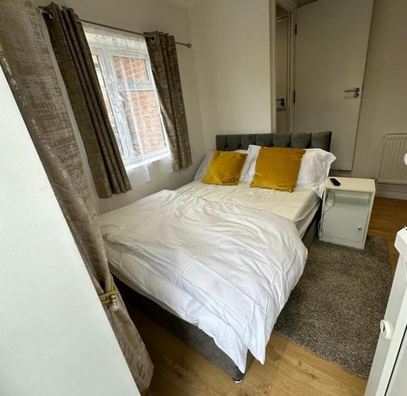 إستوديو ديلوكس, Keedonwood Road Bromley, Rooms With Free Wifi