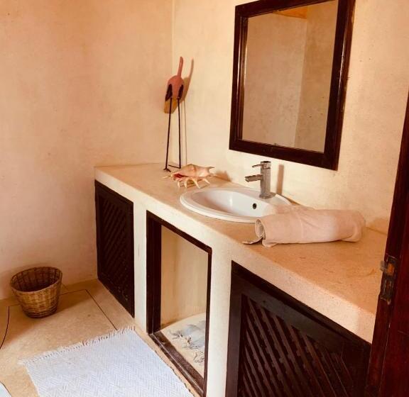 اتاق استاندارد با چشمانداز باغ, Nyumba Malkia At Tembo Village