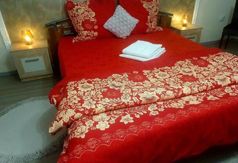 غرفة قياسية مزوَّدة بشُرفة, Casa Ana Maria